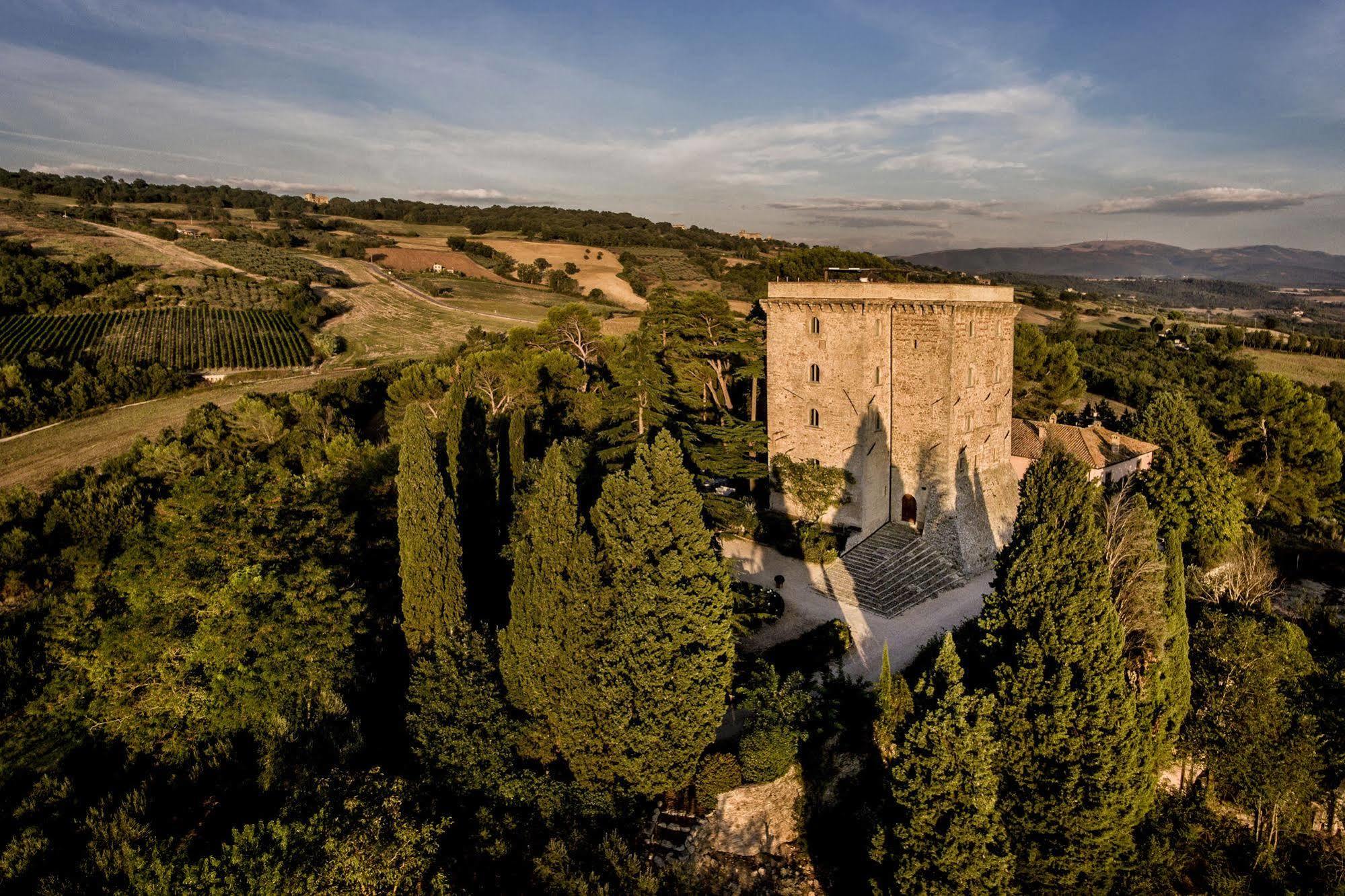 الشقق الفندقية توديفي  Torre Almonte المظهر الخارجي الصورة